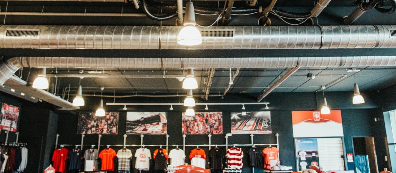 Fanstores FC Twente weer geopend