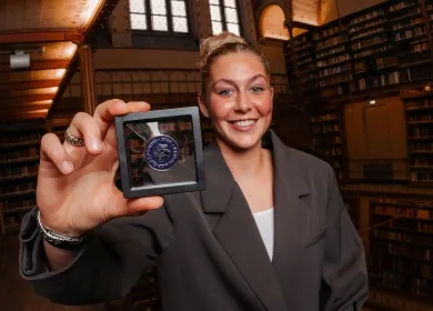 CaptainsDinner 260309 182606 28087 byNikkivanToorn