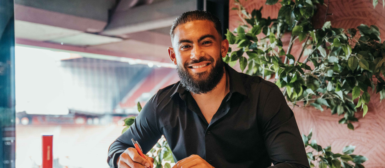 El Maach tekent contract bij FC Twente