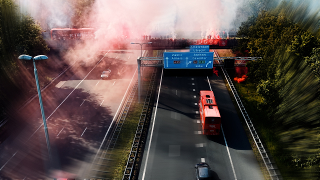 Van Binnenuit header 20.54.02