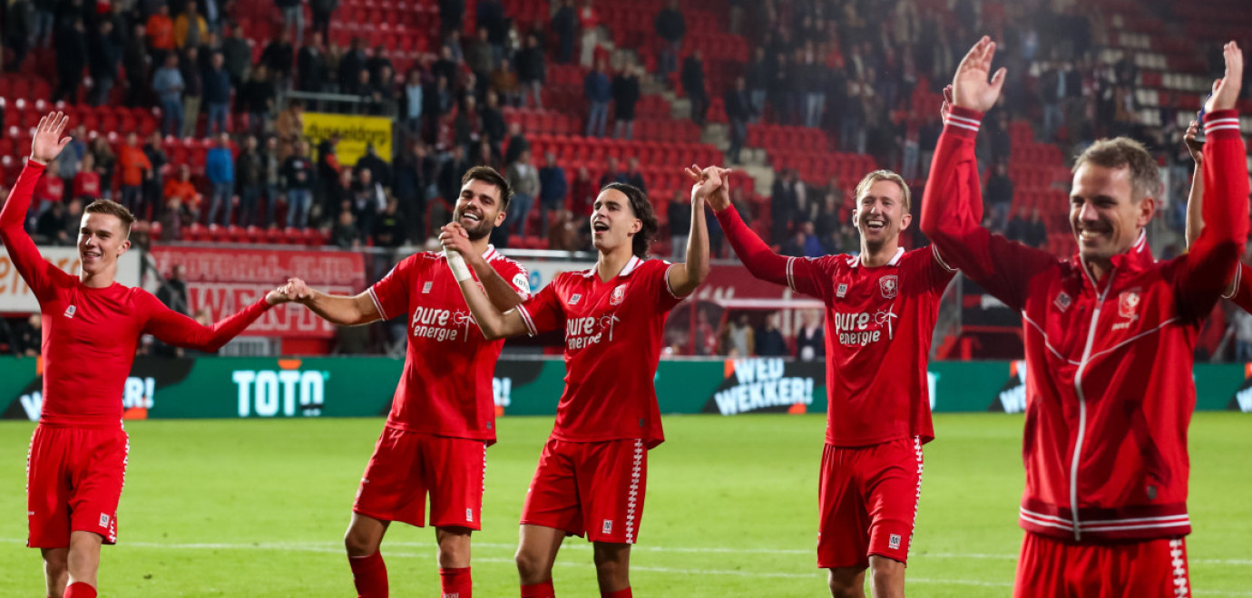 FC Twente - AZ in 11 beelden