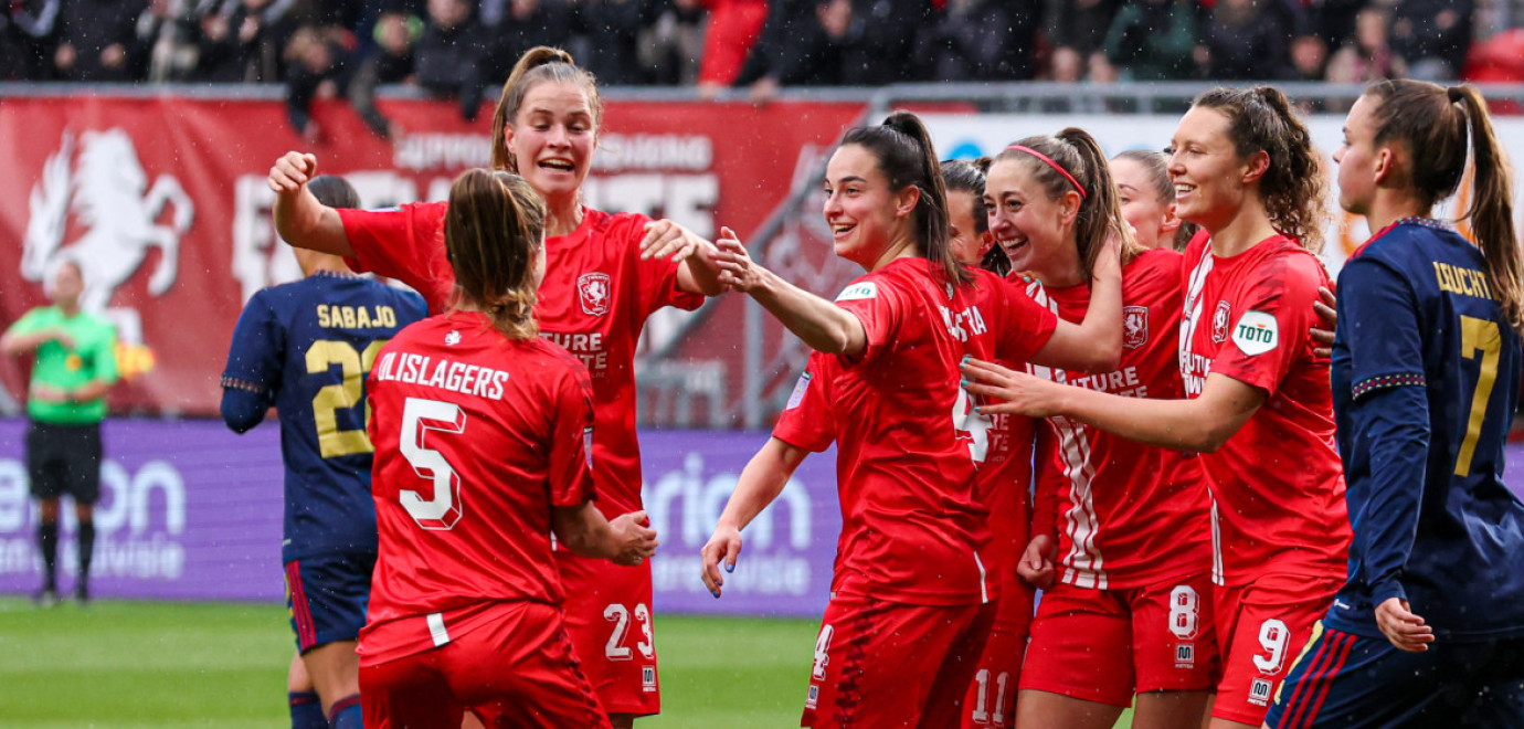 FC Twente Vrouwen wint ook van Ajax 