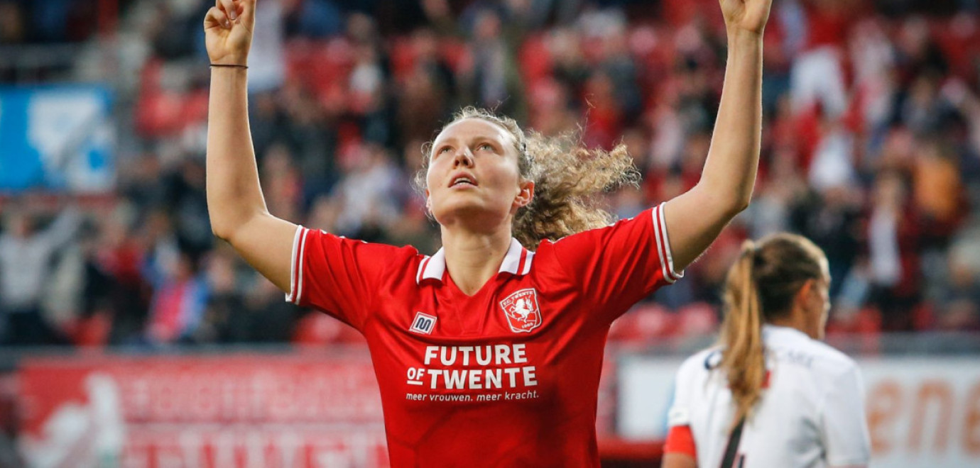 FC Twente Vrouwen - Benfica in 11 beelden