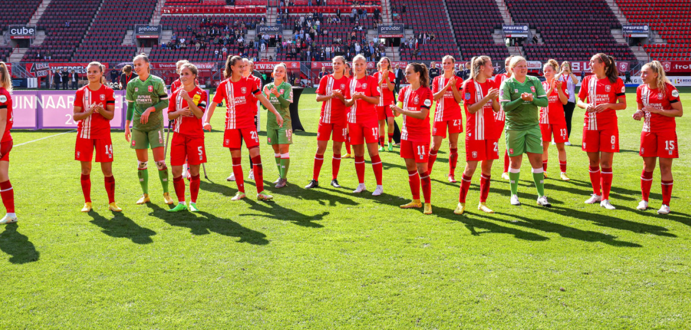 FC Twente Vrouwen - PSV in De Grolsch Veste 