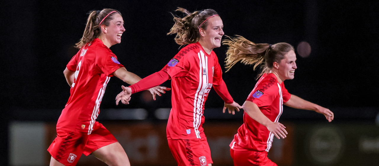 FC Twente Vrouwen naar halve finale