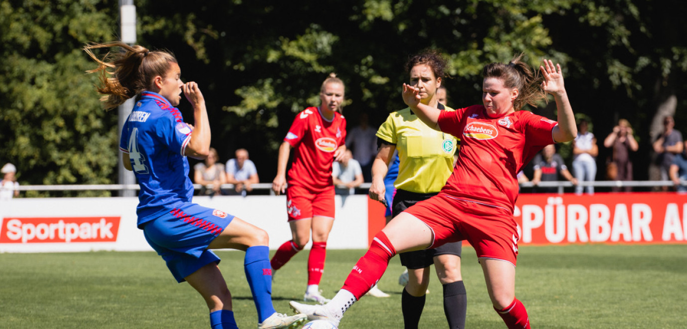 FC Twente Vrouwen verliest oefenwedstrijd van 1. FC Köln