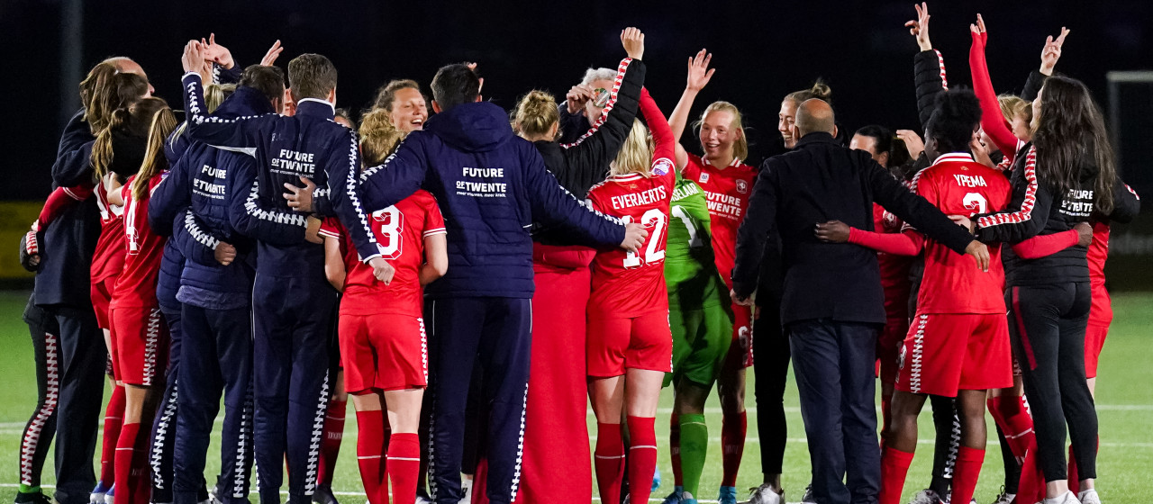 FC Twente Vrouwen verslaat vv Alkmaar