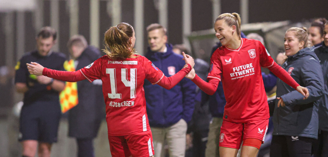 FC Twente Vrouwen wint in slotfase van PEC Zwolle