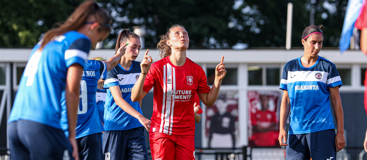 FC Twente Vrouwen wint van Agarista CSF in voorronde Champions League