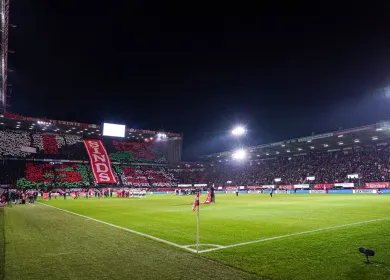 62525732 FC Twente Large