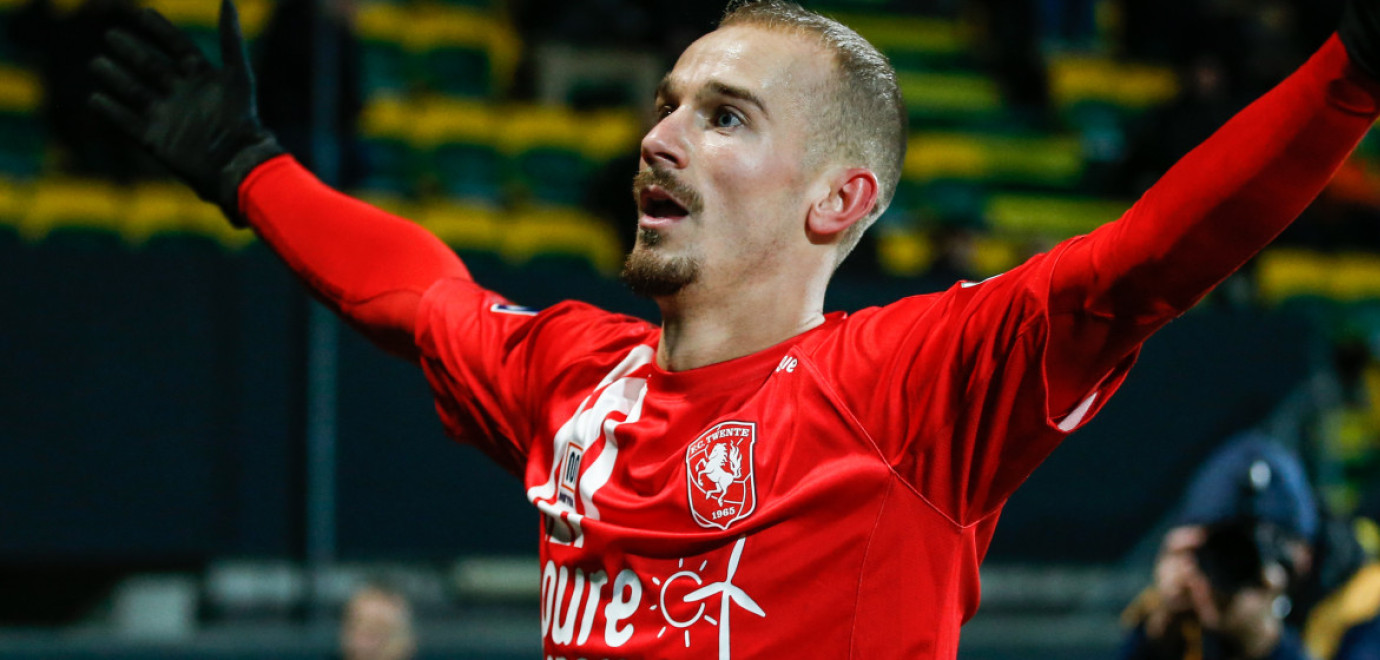 FC Twente wint in Sittard (0-3)