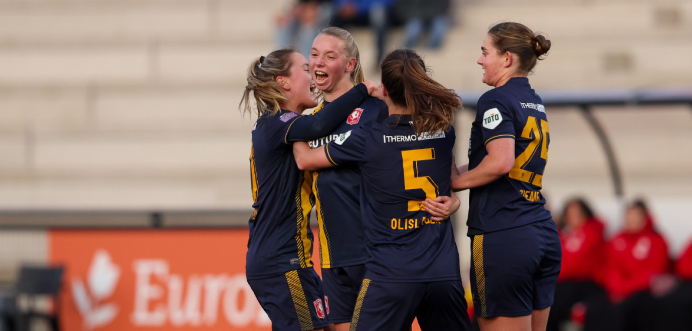 FC Twente Vrouwen begint nieuwe jaar met overwinning op Feyenoord