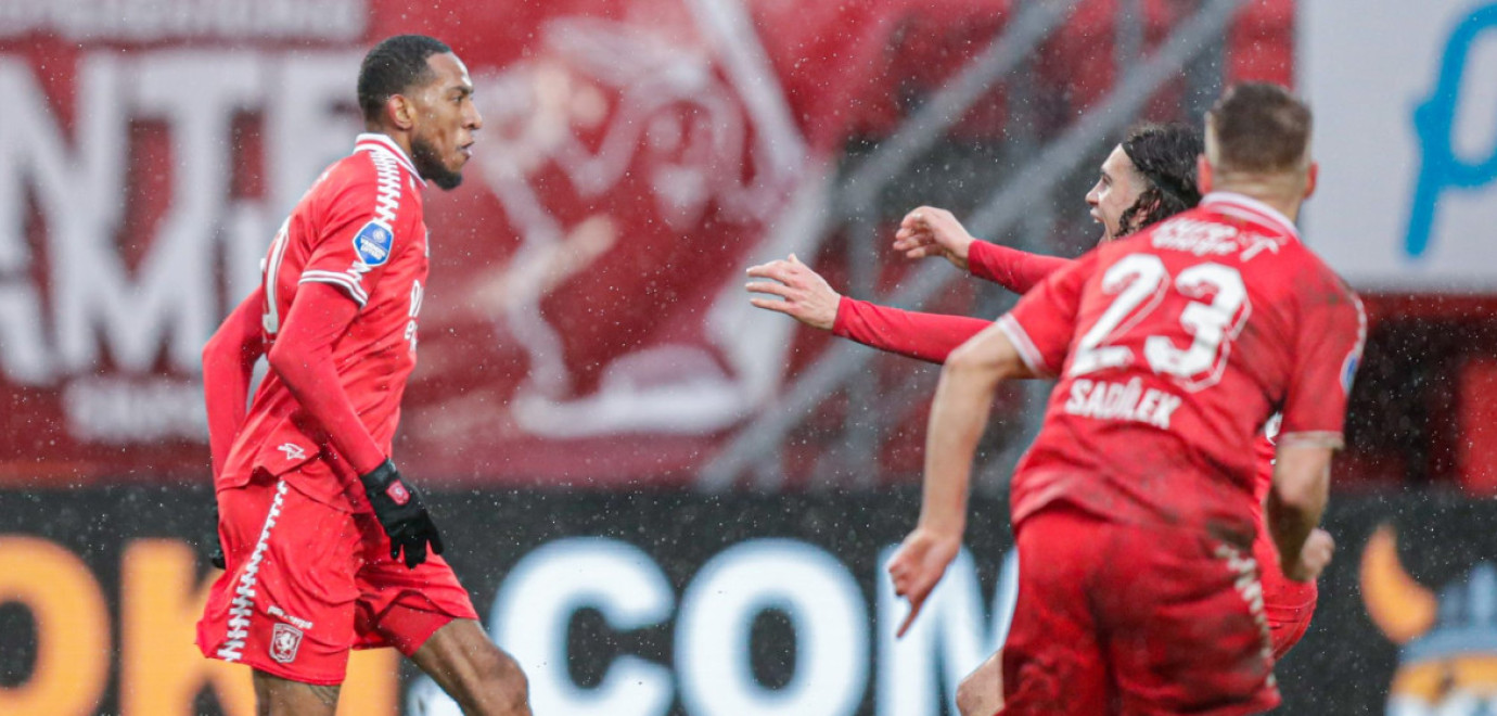 FC Twente knokt zich terug tegen GA Eagles (2-2)