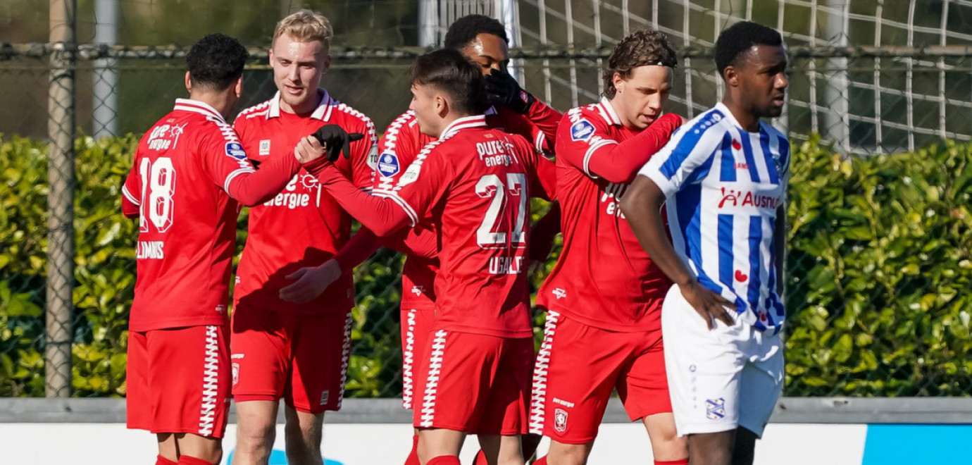 Reservecompetitie: Winst in Heerenveen