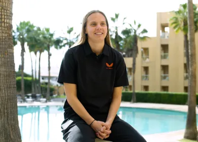 Interview Anna.00 00 12 05.Still003