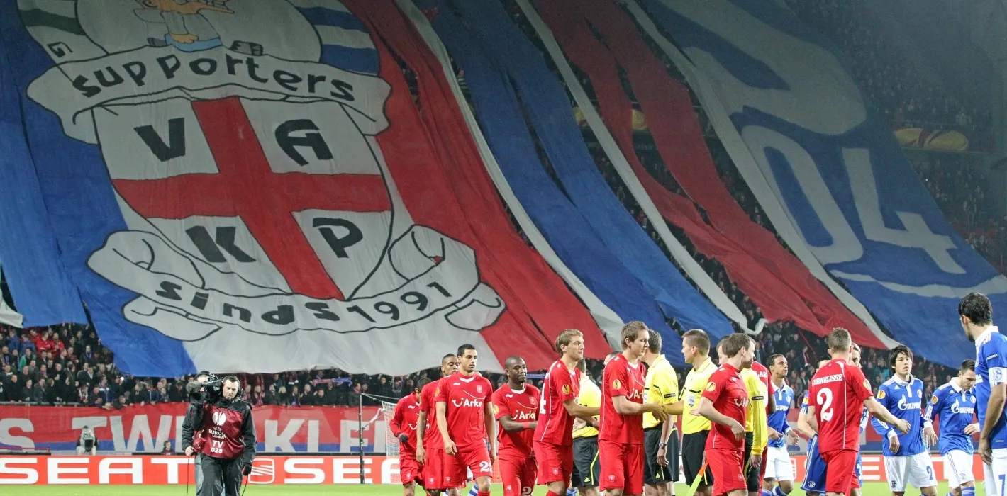 2012 03 08 FCT   Sch04   hoa  (60) line up en sfeeractie