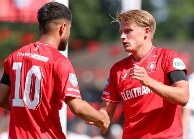 60153998 FC Twente766