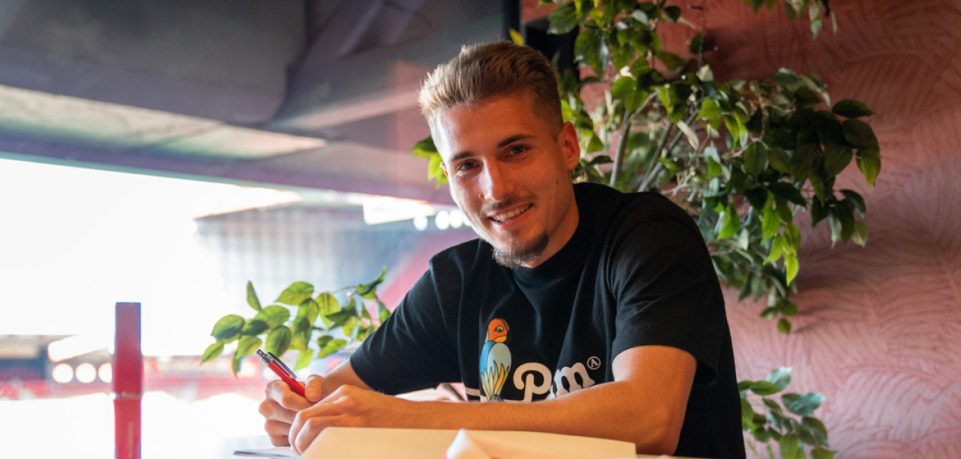 Michal Sadilek blijft bij FC Twente 