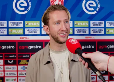 Interview Vlap.00 01 59 13.Still001