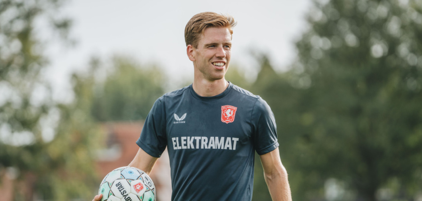 Middagtraining: Gijs Smal terug op het veld 