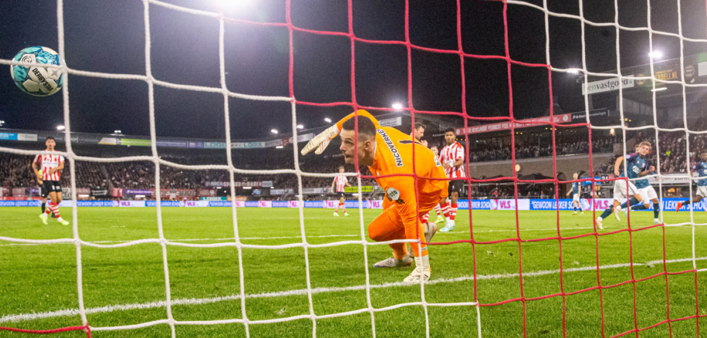 Samenvatting: FC Twente speelt gelijk op Het Kasteel