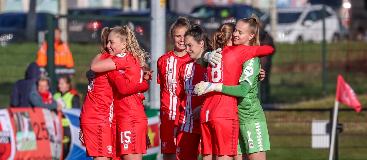 Samenvatting: FC Twente Vrouwen verslaat Ajax in de beker