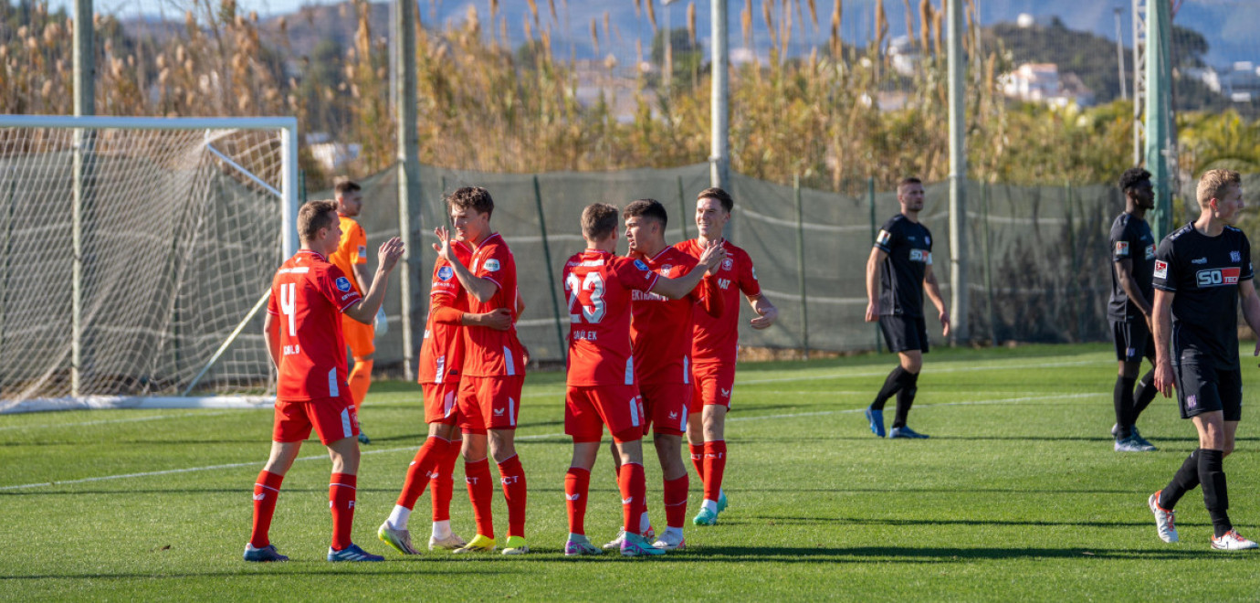 FC Twente speelt gelijk tegen VfL Osnabrück