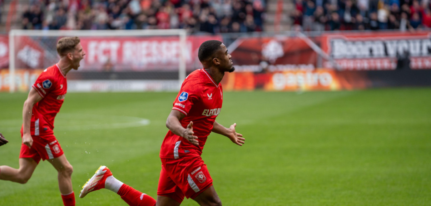 FC Twente wint van Heracles 