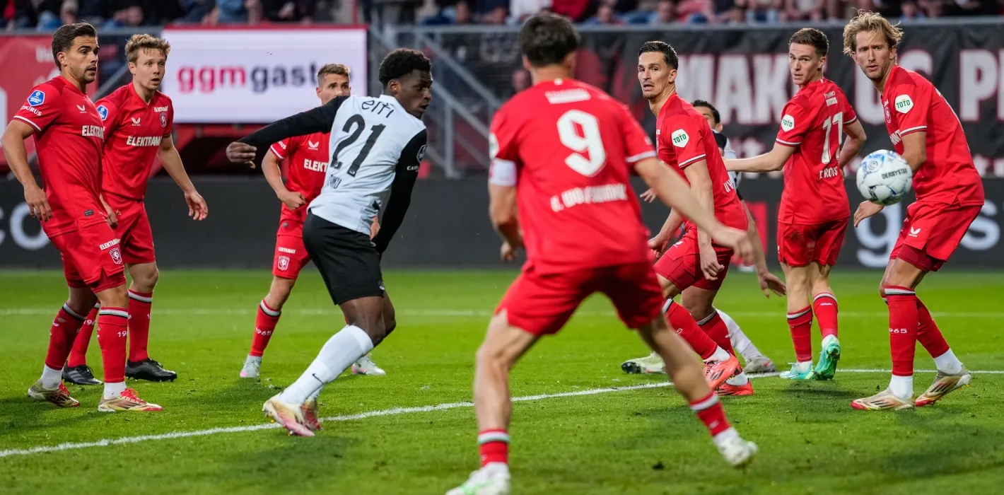 76891107 FC Twente