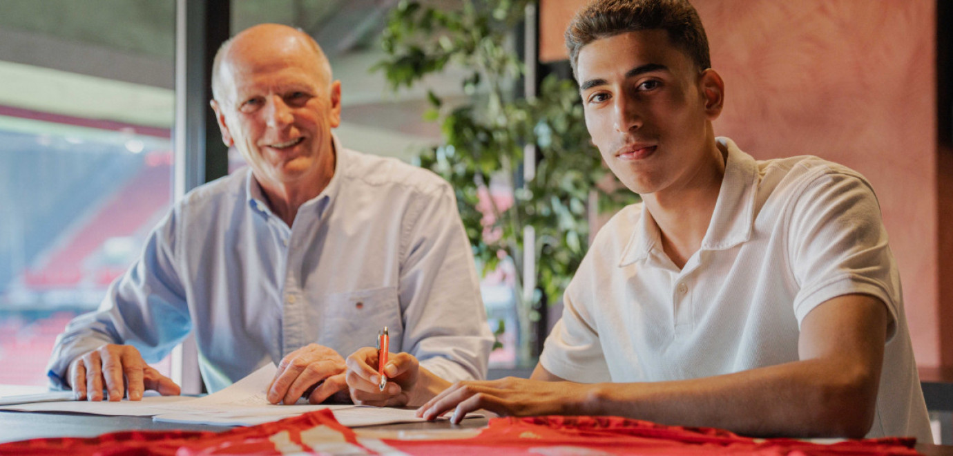 Younes Taha naar FC Twente