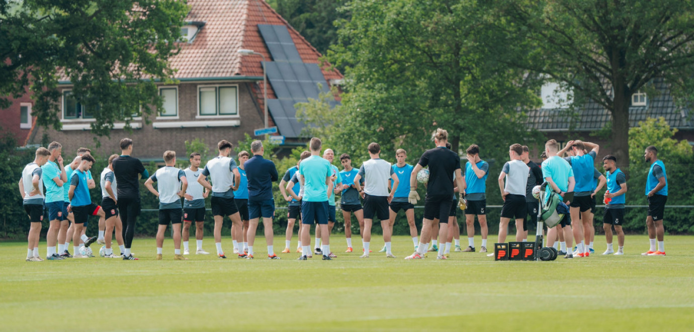 FC Twente start 19 juni voorbereiding nieuwe seizoen