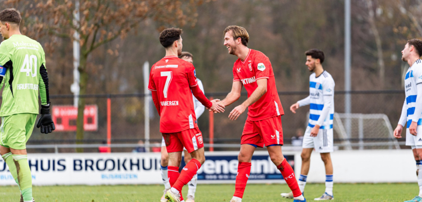 FC Twente wint oefenduel van PEC Zwolle 