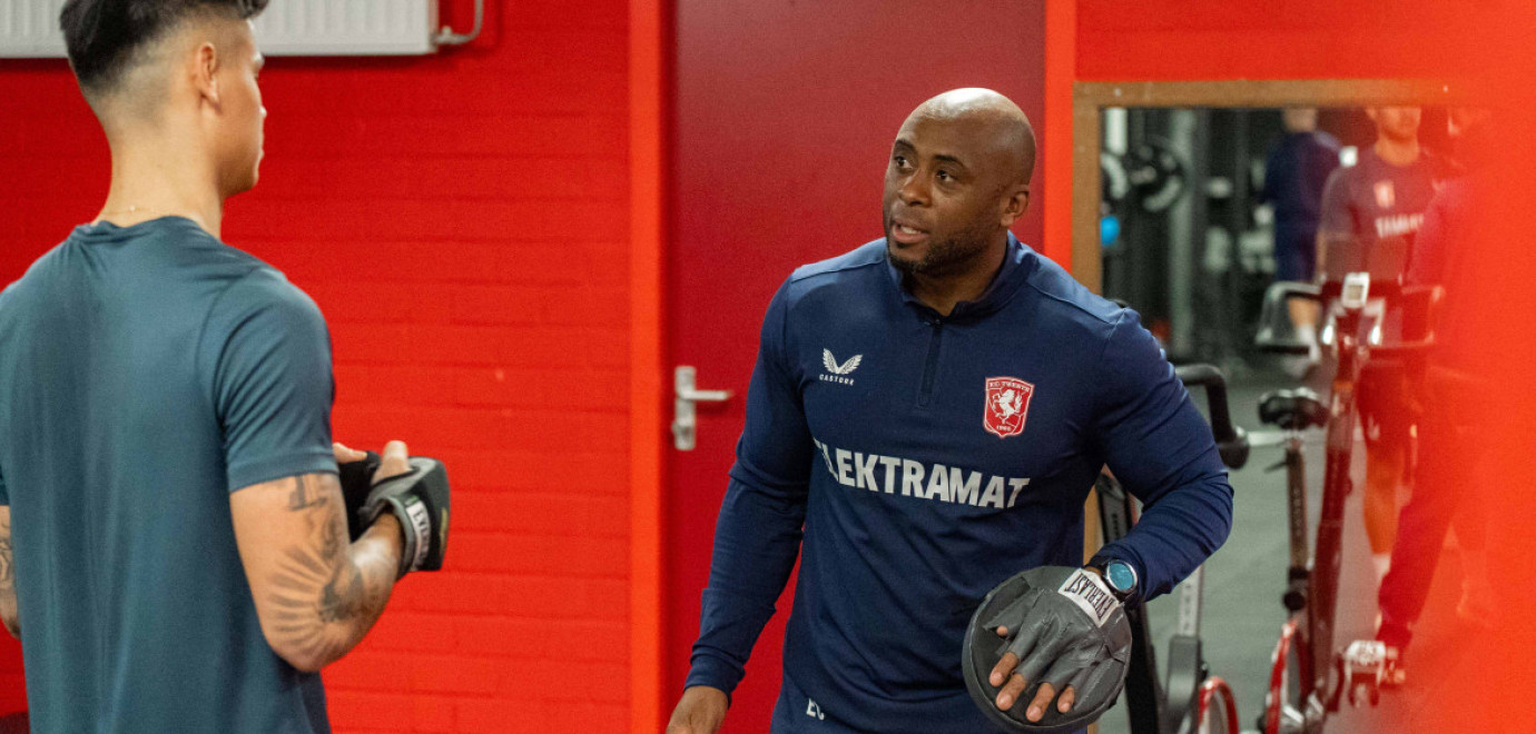 Fysiek trainer Ellery Cairo maakt definitieve overstap naar FC Twente