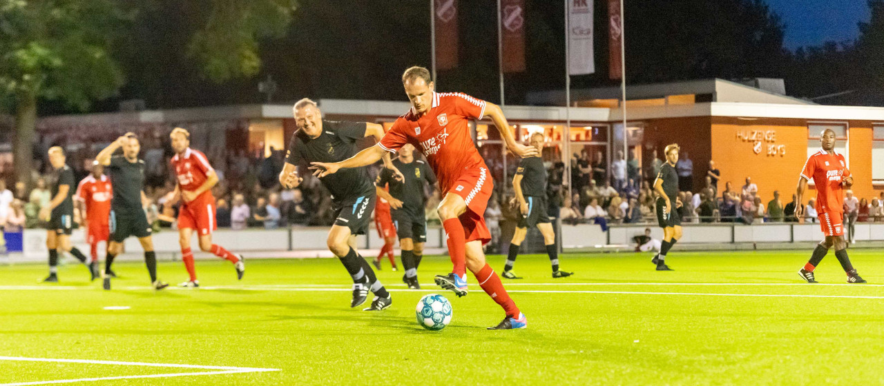FC Twente All Stars wint van Hulzense Boys