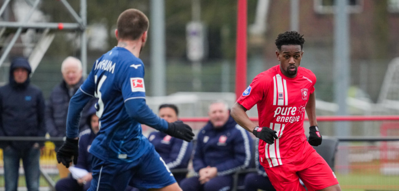 Samenvatting - FC Twente wint oefendel van VfL Bochum