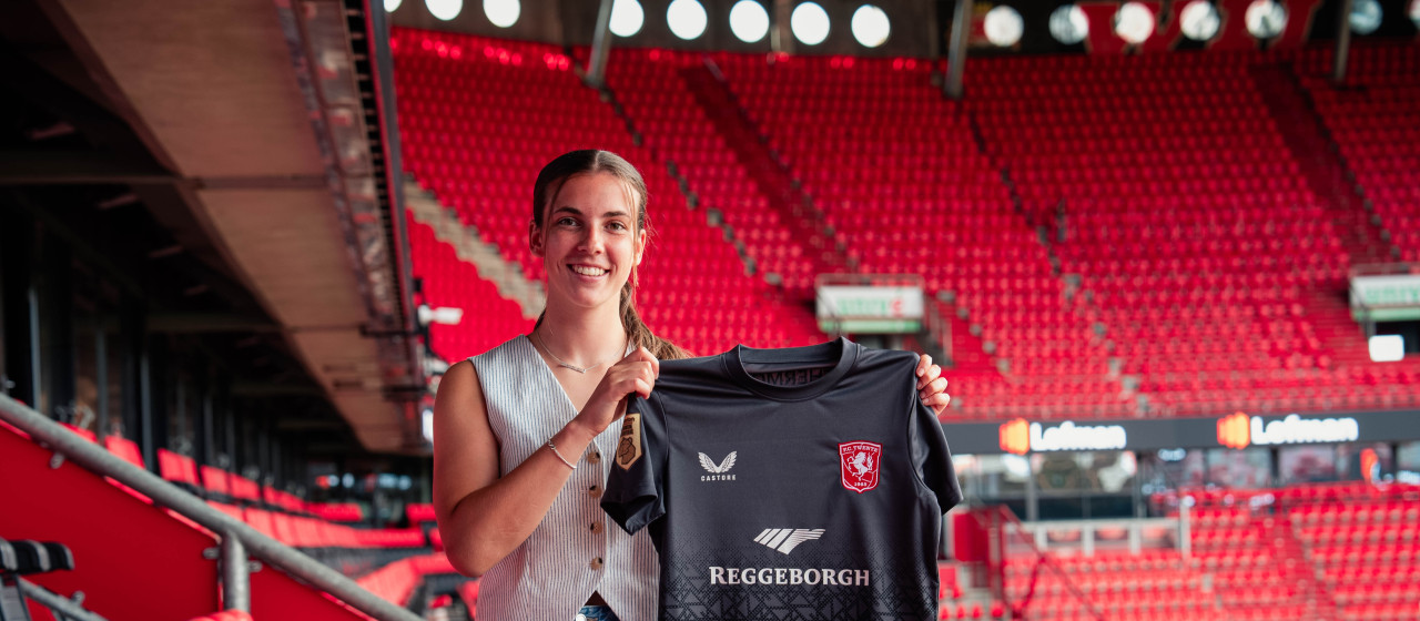 Olivia Clark maakt overstap naar FC Twente Vrouwen