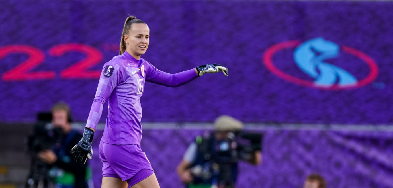 OranjeLeeuwinnen winnen ruim van Costa Rica met scorende Kalma