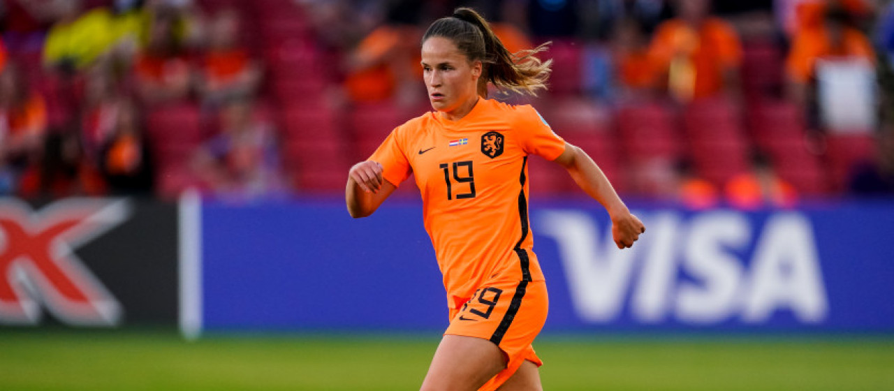 OranjeLeeuwinnen: zes speelsters FC Twente bij definitieve selectie