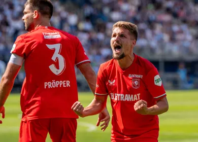 b06140f3 830f 4bdd b130 45d384180f30