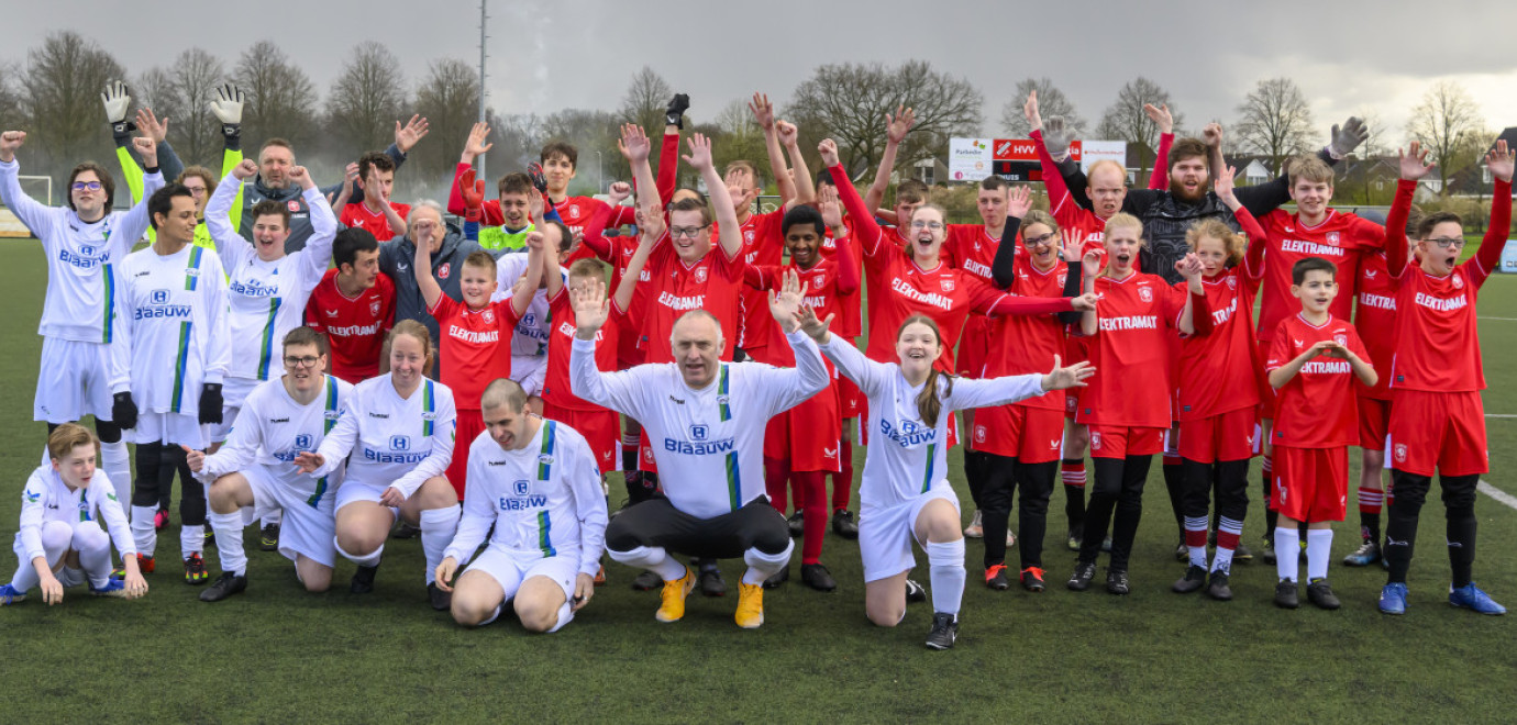 Passend Voetbal evenement bij HVV Tubantia