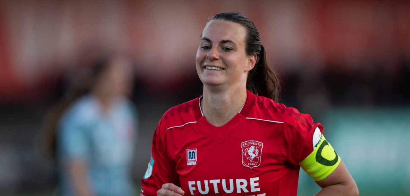 Renate Jansen wint Pure Energie Eredivisie Vrouwen Award 