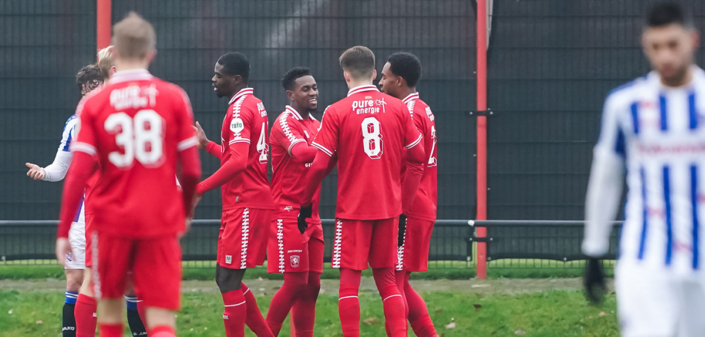 Reservecompetitie: FC Twente wint van Heerenveen