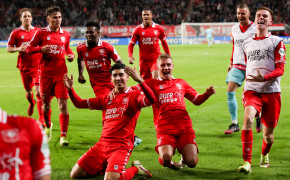 51678323 FC Twente