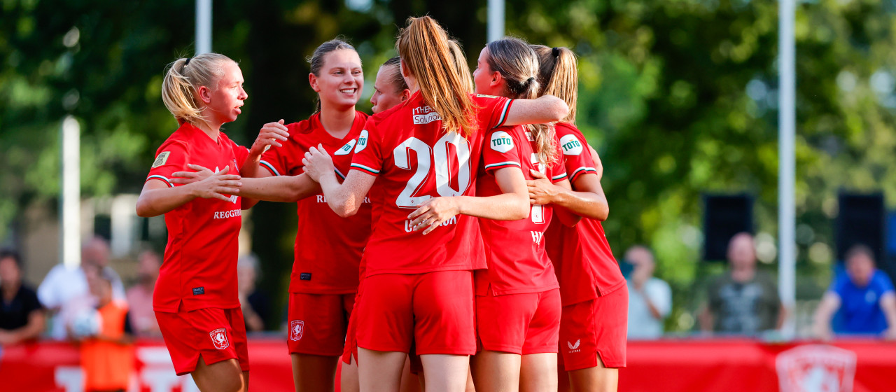 Samenvatting: FC Twente Vrouwen wint van Valur