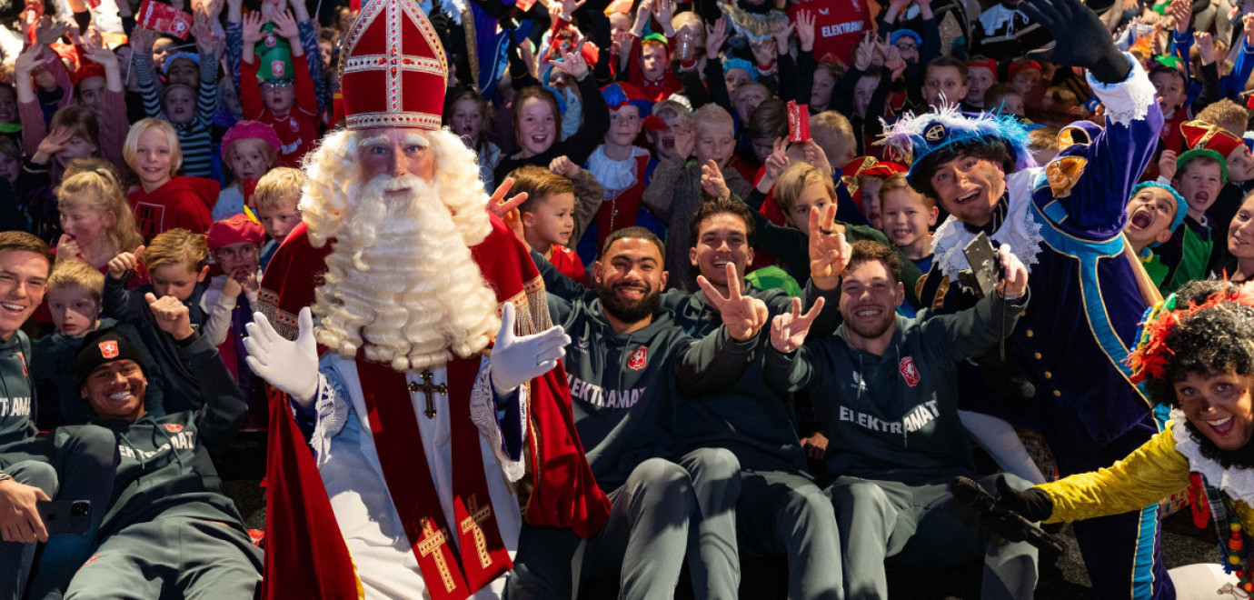 Sinterklaasfeest in De Grolsch Veste 