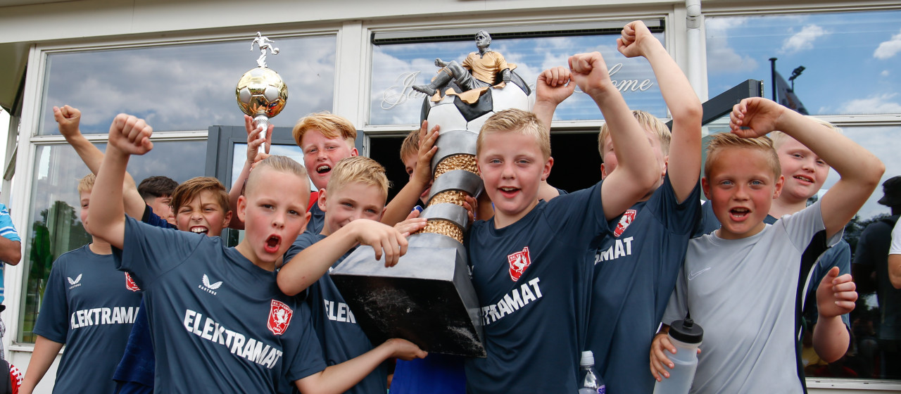 Scoren in de Wijk - Succesvolle finaledag FC Twente Cup