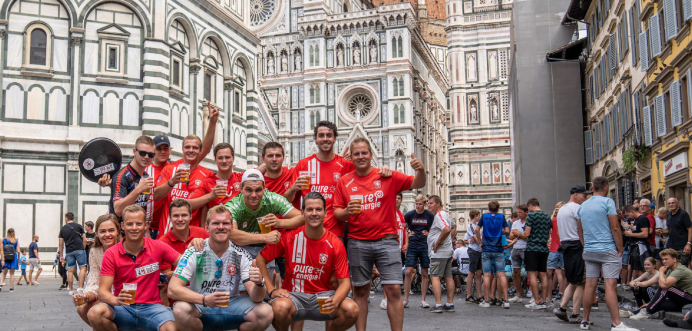 Supporters leven toe naar Europese avond in Florence 