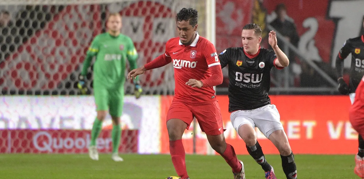 FH 15 02 07 FCT EXC tapia004