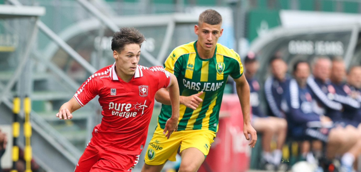 Thijs van Leeuwen op huurbasis naar Almere City FC 