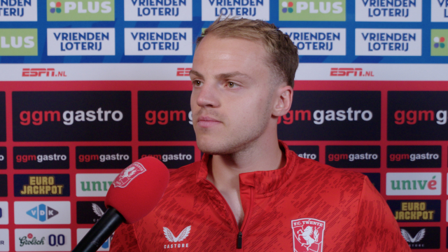 Adjustment Layer.00 01 38 10.Still001